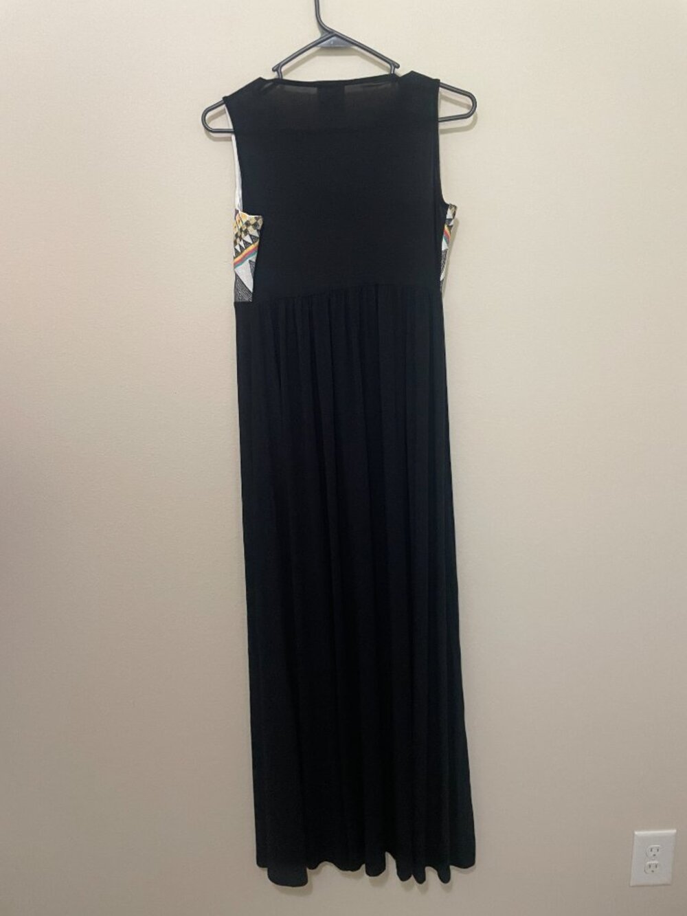DG2 by Diane Gilman Women's Sleeveless Embroidered Black Maxi Dress Small! - Picture 5 of 5